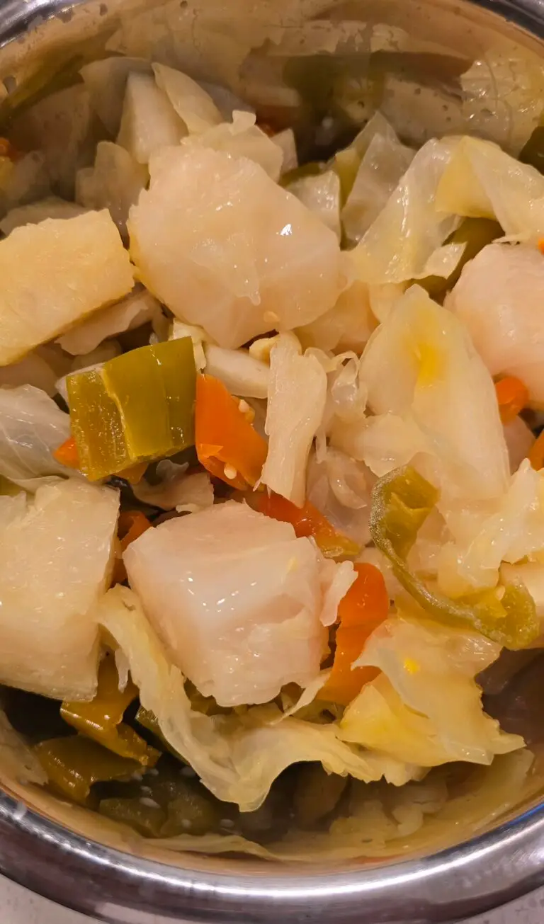 Hatch Chili Ginger Turmeric Sauerkraut